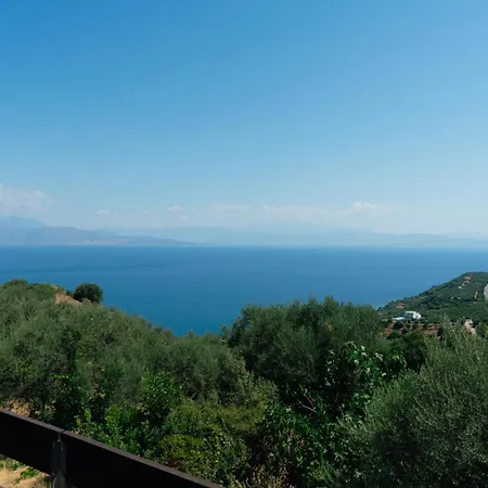 View Апартаменты *