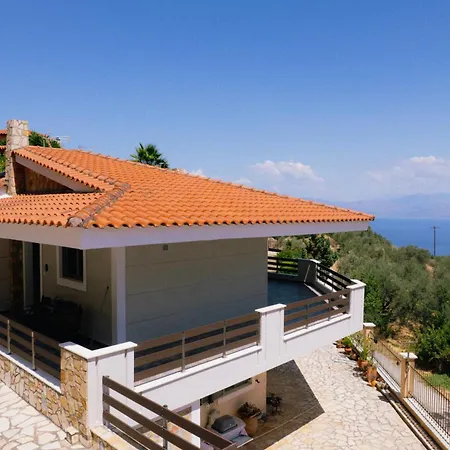 Апартаменты View Platanos (Achaea)
